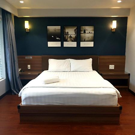 Reddoorz Premium Cloud 9 An Nhon Hotel Ho Chi Minh-staden Exteriör bild