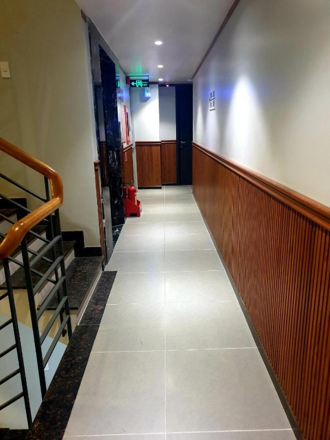 Reddoorz Premium Cloud 9 An Nhon Hotel Ho Chi Minh-staden Exteriör bild