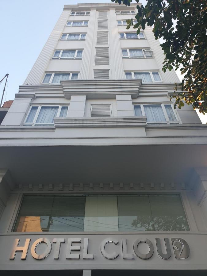 Reddoorz Premium Cloud 9 An Nhon Hotel Ho Chi Minh-staden Exteriör bild
