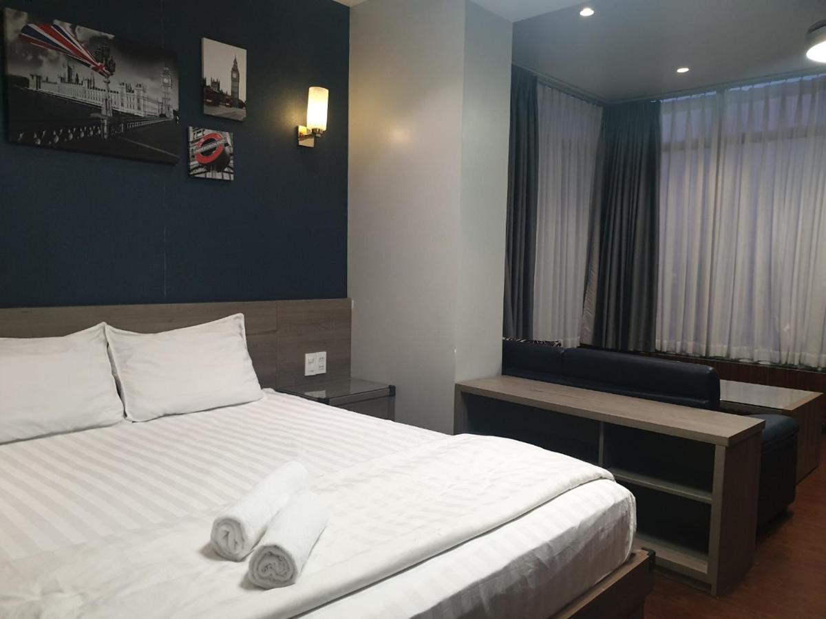 Reddoorz Premium Cloud 9 An Nhon Hotel Ho Chi Minh-staden Exteriör bild